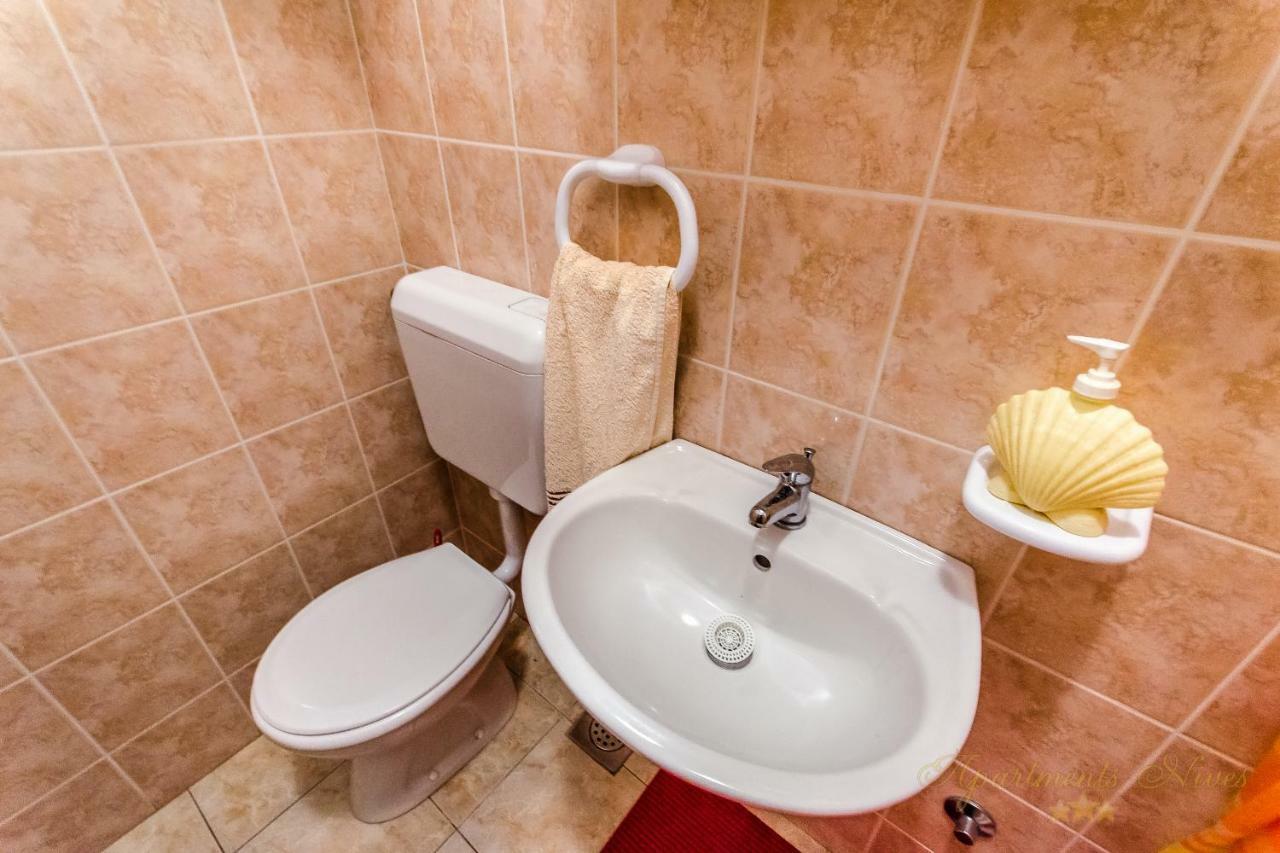 Apartments Nives Suhi Potok Jesenice  Bagian luar foto