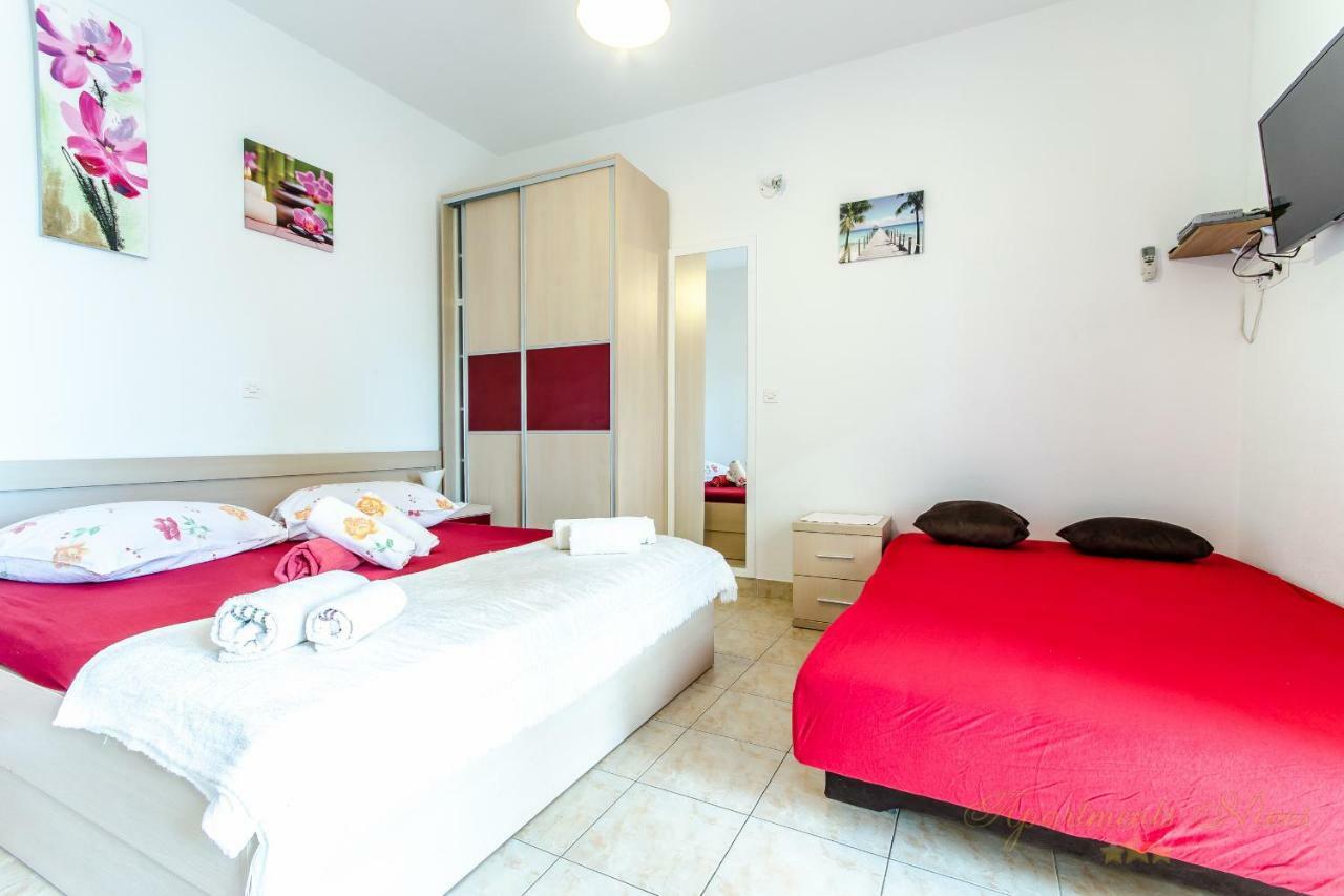 Apartments Nives Suhi Potok Jesenice  Bagian luar foto