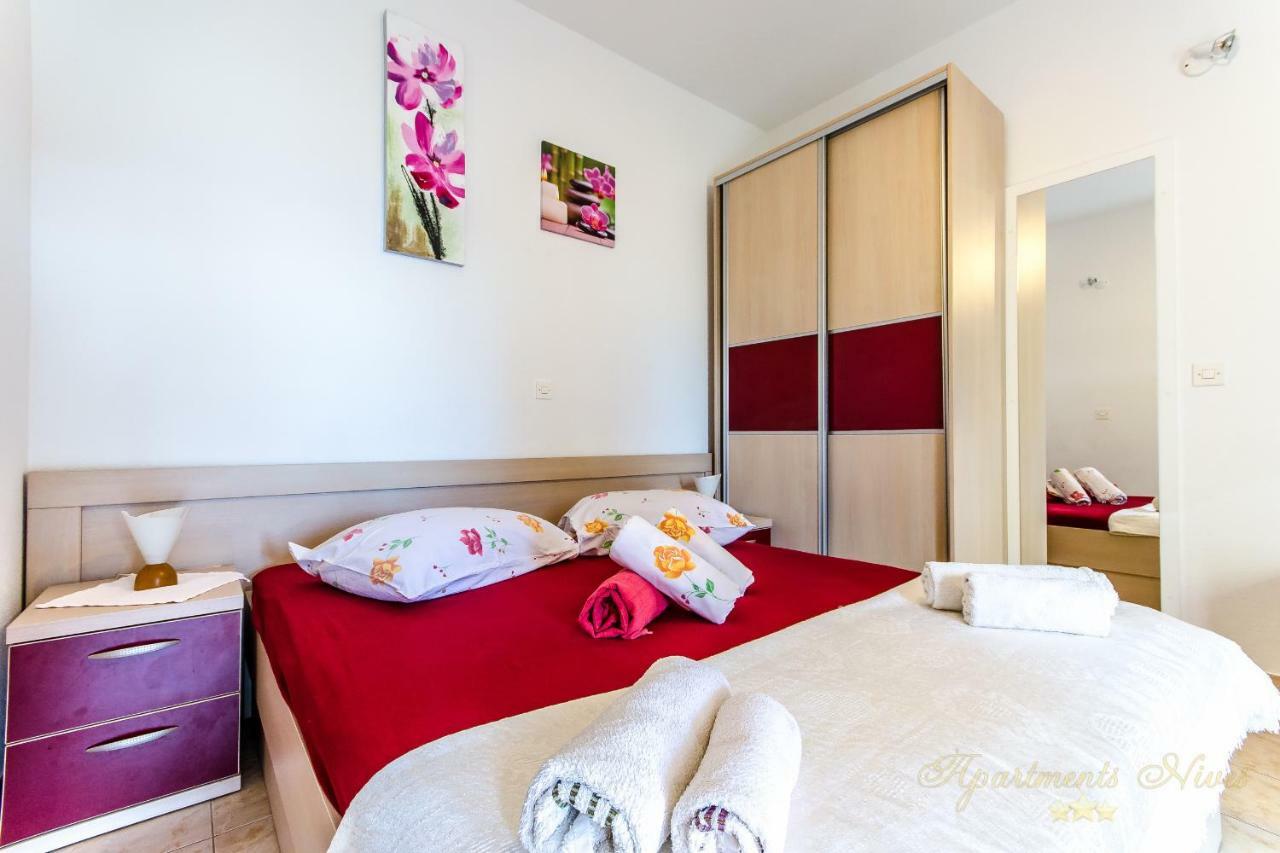 Apartments Nives Suhi Potok Jesenice  Bagian luar foto