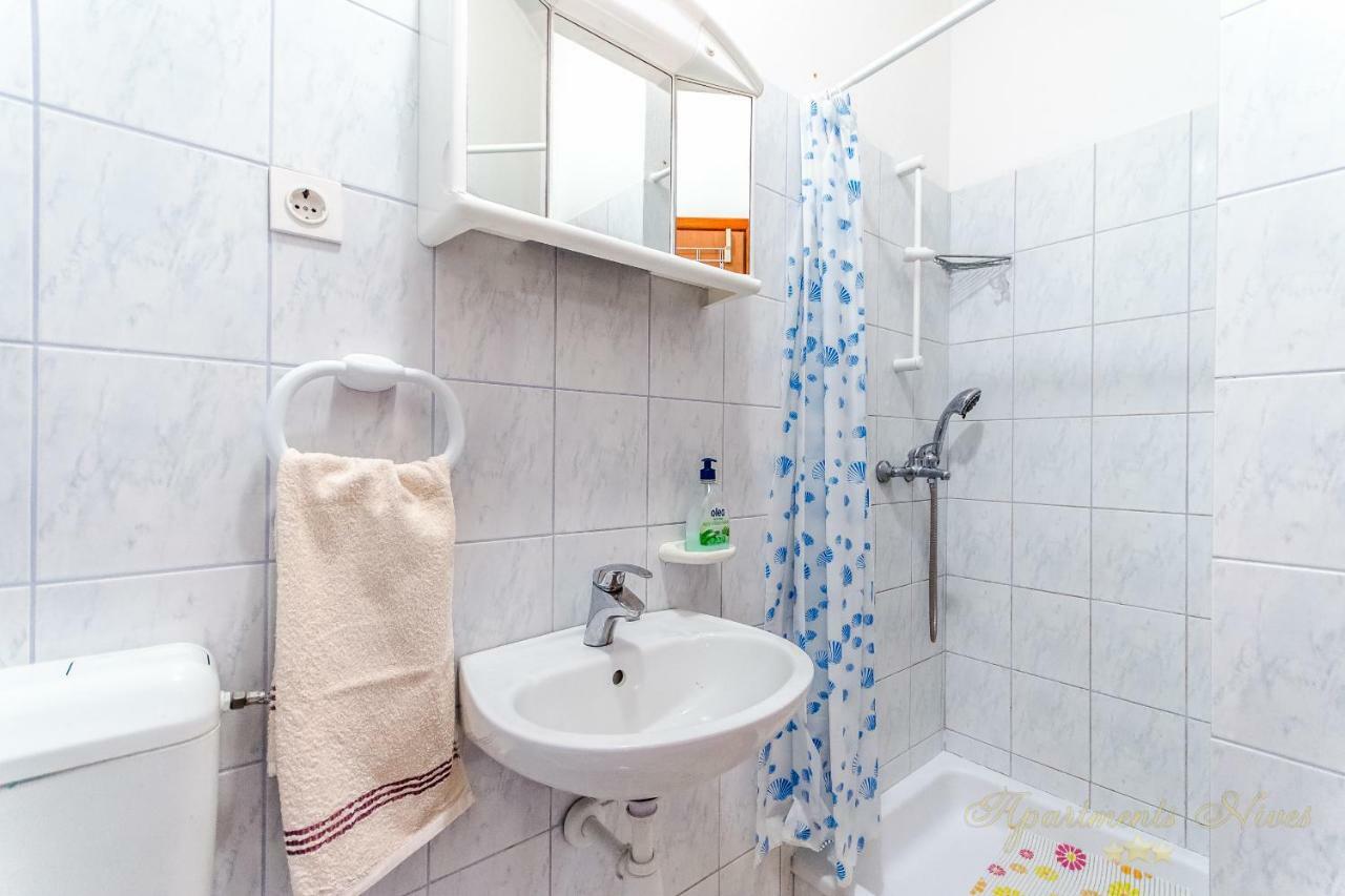Apartments Nives Suhi Potok Jesenice  Bagian luar foto