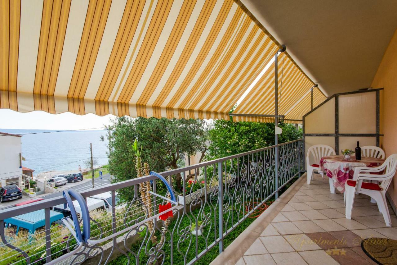 Apartments Nives Suhi Potok Jesenice  Bagian luar foto