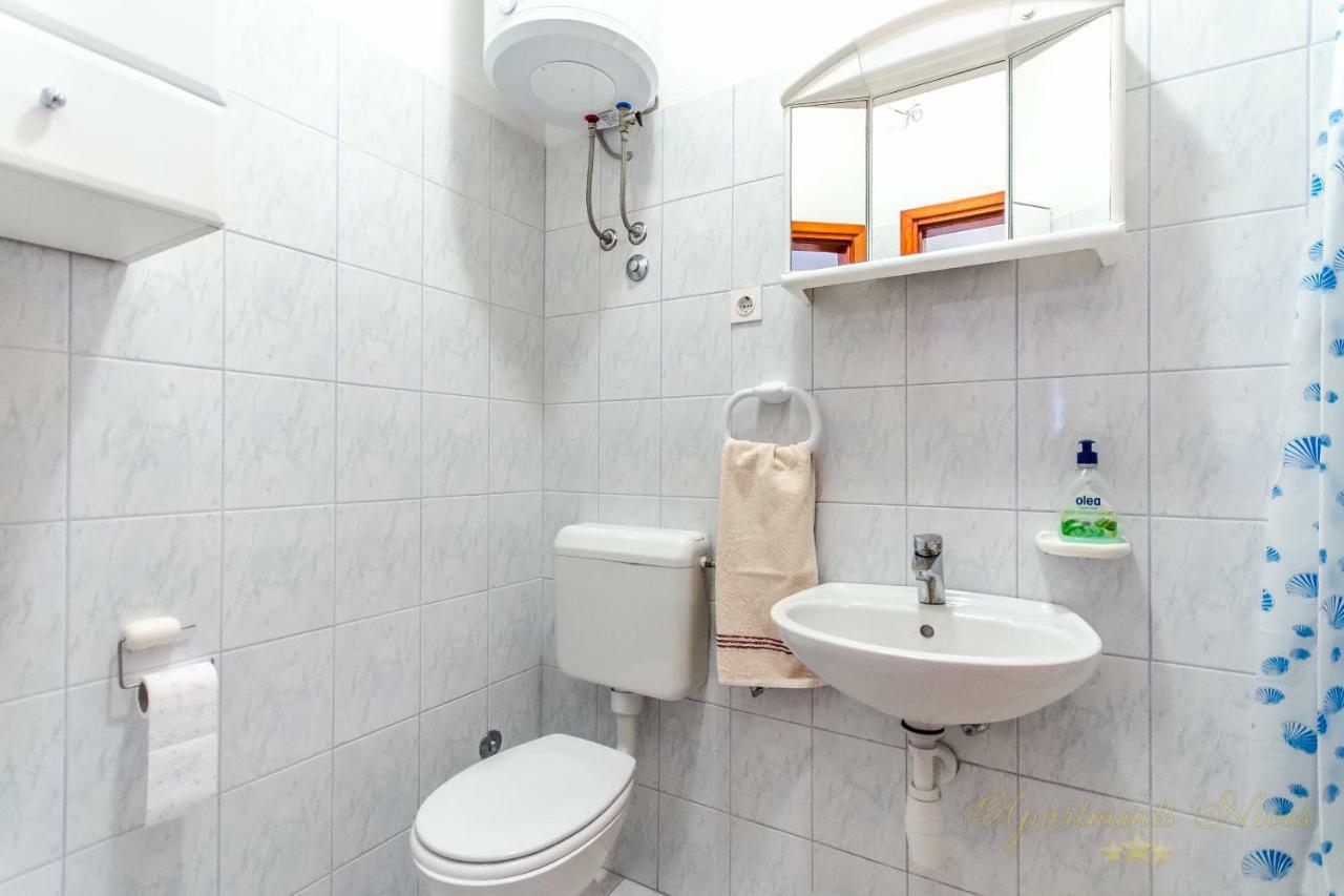 Apartments Nives Suhi Potok Jesenice  Bagian luar foto